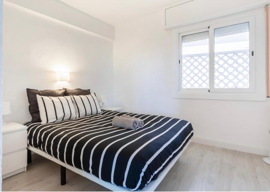 Calafell playa lateral mar Apartment Bagian luar foto